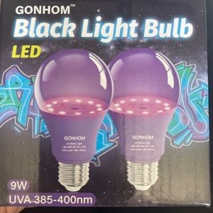 Set of 2 Black Light lightbulbs NEW IN BOX